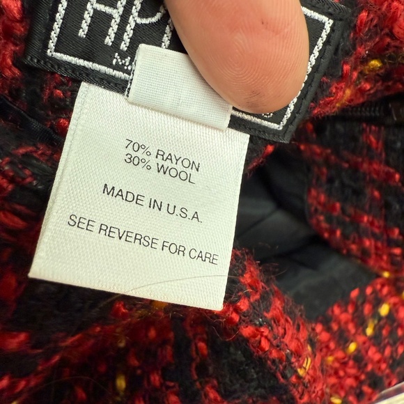 Apertif Women's Red Plaid Wool Mini Skirt, Size: 10, EUC - Picture 8 of 9